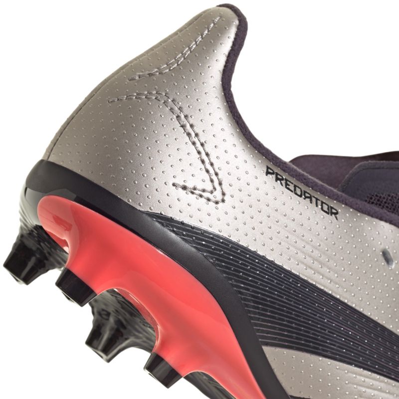 Buty piłkarskie adidas Predator League LL FG Jr IF6357 - obrazek 8