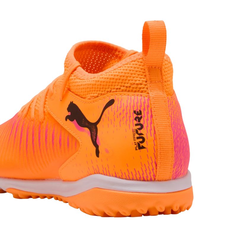 Buty piłkarskie dla dzieci Puma Future 8 Match TT + Mid 108616 03 - obrazek 3